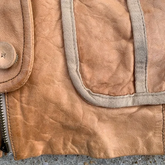 GAP Leather Women's Jacket Medium - Picture 7 of 9